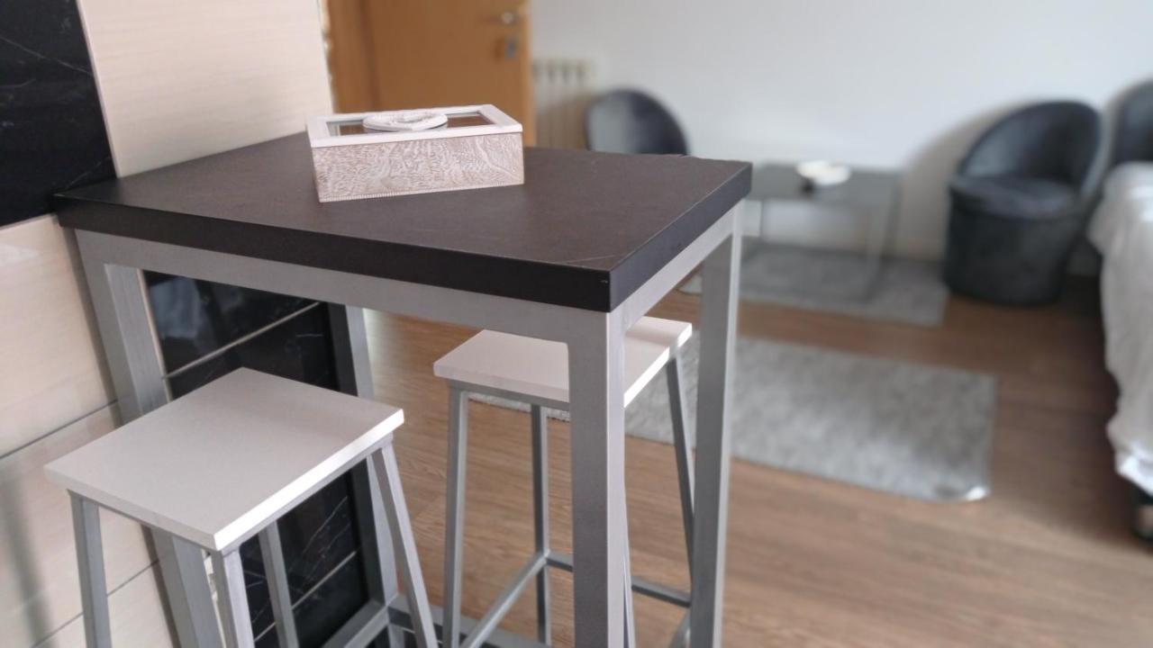 Sleep And Drive 2 Apartment Sarajevo Luaran gambar